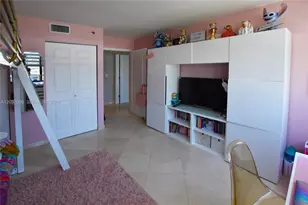 540 Brickell Key Dr, Miami, FL 33131 - Photo 23