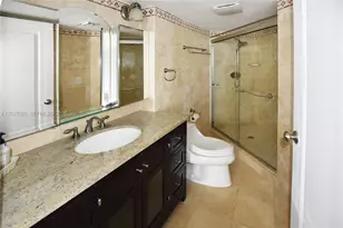 540 Brickell Key Dr, Miami, FL 33131 - Photo 21