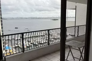555 NE 15th St, Miami, FL 33132 - Photo 13