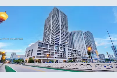 555 NE 15th St #17E, Miami, FL 33132 - Photo 3