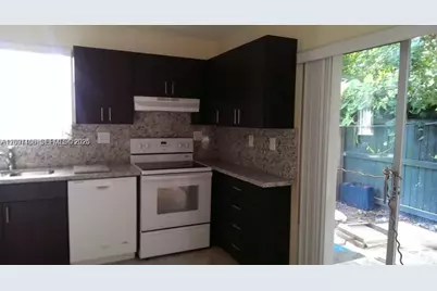 18223 Oleta Dr #18223, North Miami Beach, FL 33160 - Photo 3
