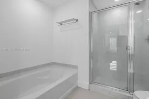 950 Brickell Bay Dr, Miami, FL 33131 - Photo 21