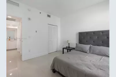 950 Brickell Bay Dr #1404, Miami, FL 33131 - Photo 23