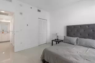 950 Brickell Bay Dr, Miami, FL 33131 - Photo 23
