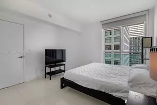 950 Brickell Bay Dr, Miami, FL 33131 - Photo 17
