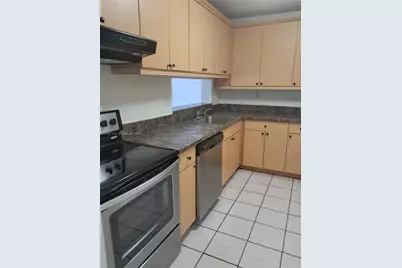 8420 SW 133rd Ave Rd #120, Miami, FL 33183 - Photo 5