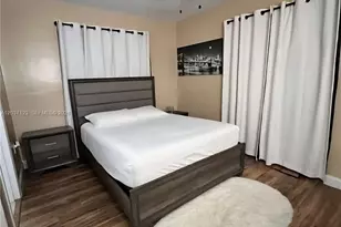 3221 NW 182nd St, Miami Gardens, FL 33056 - Photo 13