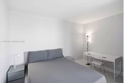 2899 Collins Ave #1022, Miami Beach, FL 33140 - Photo 11