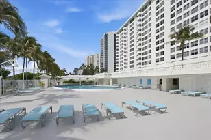 2899 Collins Ave, Miami Beach, FL 33140 - Photo 25
