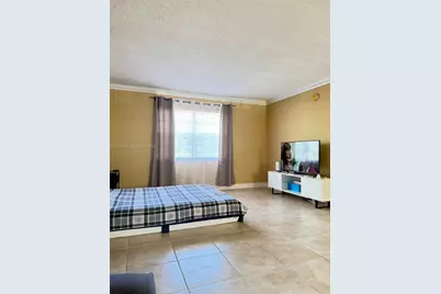 1300 Moffett St #214, Hallandale Beach, FL 33009 - Photo 5