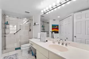 3500 Mystic Pointe Dr, Aventura, FL 33180 - Photo 15