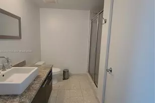 185 SW 7th St, Miami, FL 33130 - Photo 13
