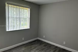 11585 NW 43rd St, Coral Springs, FL 33065 - Photo 17