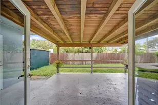 5701 SW 37th St, Davie, FL 33314 - Photo 55