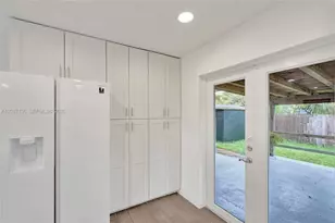 5701 SW 37th St, Davie, FL 33314 - Photo 53