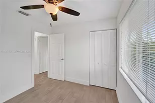 5701 SW 37th St, Davie, FL 33314 - Photo 37