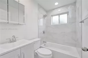 5701 SW 37th St, Davie, FL 33314 - Photo 49