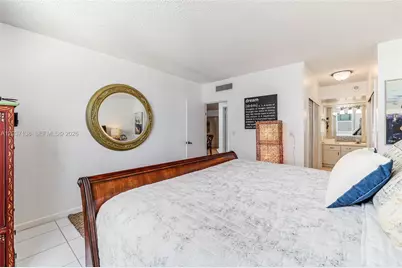 5001 Collins Ave #6E, Miami Beach, FL 33140 - Photo 25