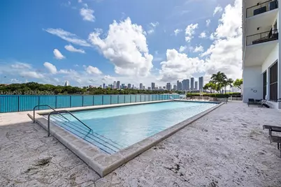 1000 Venetian Way #1902, Miami, FL 33139 - Photo 15