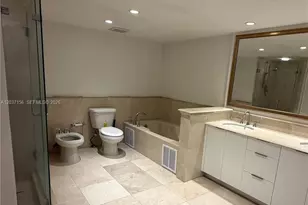 520 Brickell Key Dr, Miami, FL 33131 - Photo 25