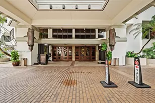 520 Brickell Key Dr, Miami, FL 33131 - Photo 3