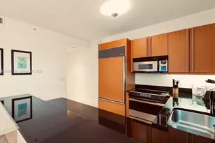 1435 Brickell Ave, Miami, FL 33131 - Photo 3