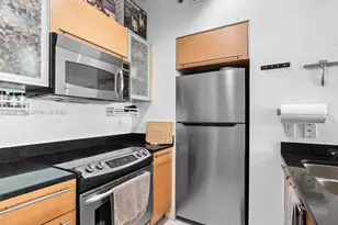 950 Brickell Bay Dr, Miami, FL 33131 - Photo 9