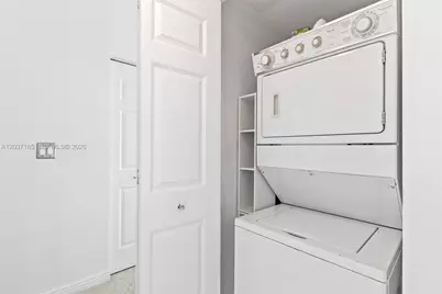 1755 E Hallandale Beach Blvd #501E, Hallandale Beach, FL 33009 - Photo 9
