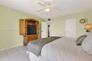 601 Three Islands Boulevard, Hallandale Beach, FL 33009 - Photo 21