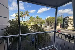 7035 NW 186th St, Hialeah, FL 33015 - Photo 3