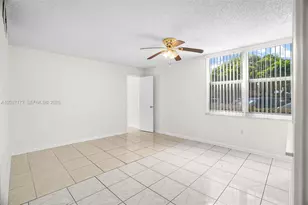 9480 Tangerine Pl, Davie, FL 33324 - Photo 17