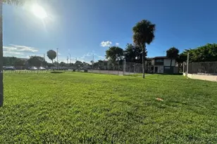 10851 SW 2nd St, Sweetwater, FL 33174 - Photo 23