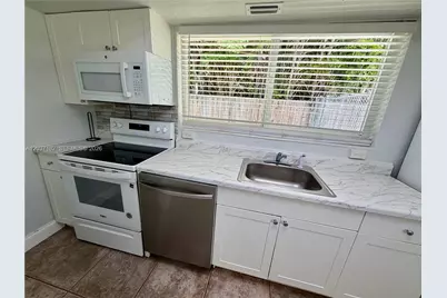 2809 NE 6th Ln #2809, Wilton Manors, FL 33334 - Photo 7