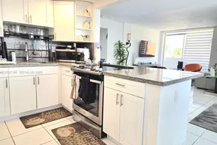 16850 S Glades Dr, North Miami Beach, FL 33162 - Photo 11