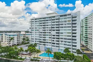 3 Island Ave, Miami Beach, FL 33139 - Photo 1