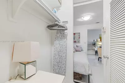 3 Island Ave #14A, Miami Beach, FL 33139 - Photo 19