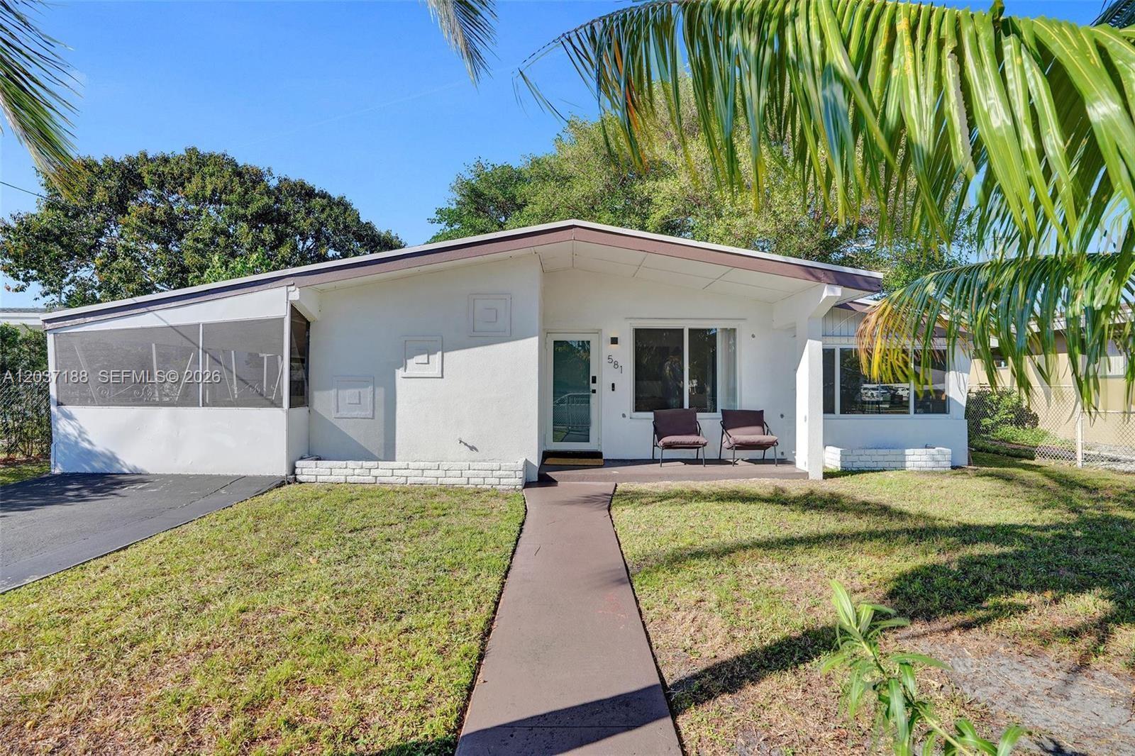 581 NE 175th Terrace - 581 NE 175th Terrace, North Miami Beach, FL 33162 Luxury Property | Jose Angel Pina