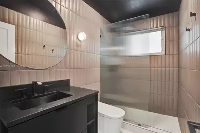 581 NE 175th Ter, North Miami Beach, FL 33162 - Photo 11
