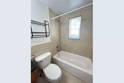 2880 Pine Tree Dr #5, Miami Beach, FL 33140 - Photo 7