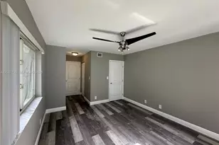 5672 Rock Island Rd, Tamarac, FL 33319 - Photo 7