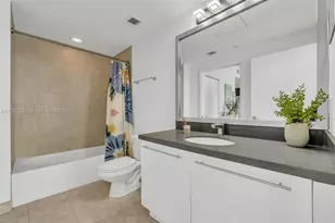 90 SW 3rd St, Miami, FL 33130 - Photo 25