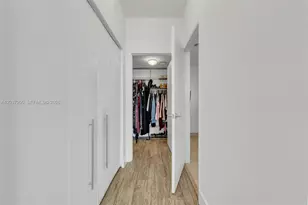 90 SW 3rd St, Miami, FL 33130 - Photo 17