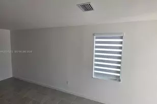 2741 SE 24th Ct, Homestead, FL 33035 - Photo 11