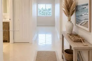901 SW 141st Ave, Pembroke Pines, FL 33027 - Photo 3