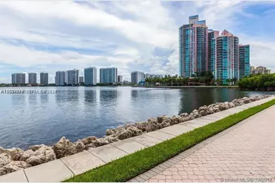 3500 Mystic Pointe Dr #2306, Aventura, FL 33180 - Photo 3