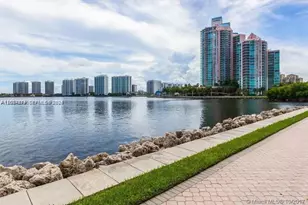 3500 Mystic Pointe Dr, Aventura, FL 33180 - Photo 3