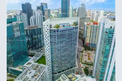 1300 Brickell Bay Dr #610, Miami, FL 33131 - Photo 1