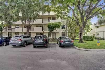 2908 S Carambola Cir S #106, Coconut Creek, FL 33066 - Photo 3