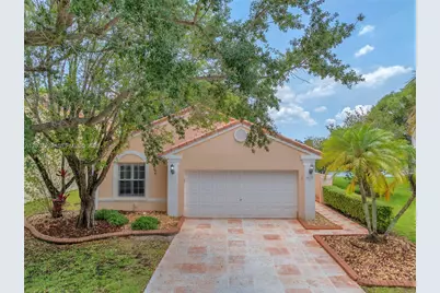 467 SW 191st Terrace, Pembroke Pines, FL 33029 - Photo 3