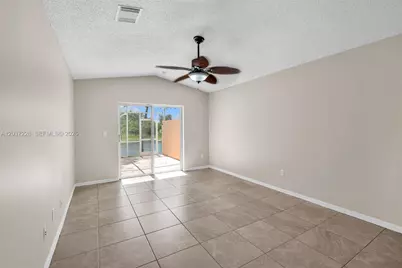 467 SW 191st Terrace, Pembroke Pines, FL 33029 - Photo 23
